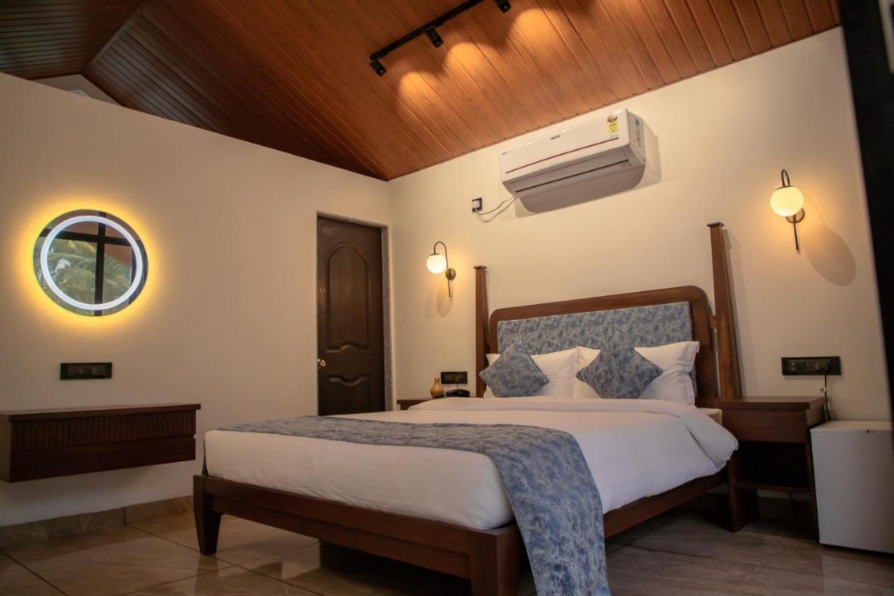 White Sand Beach Resort Kondivali Eksteriør bilde